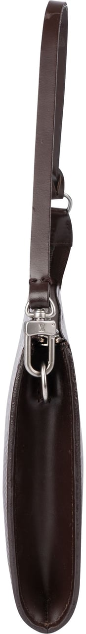 Louis Vuitton Louis Vuitton Epi Leather Pochette Accessoire Handbag Bruin