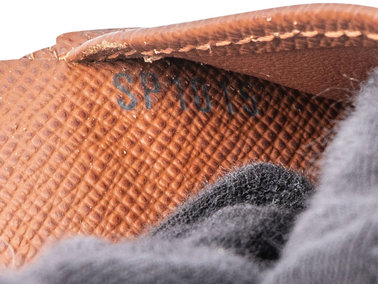 Louis Vuitton Louis Vuitton Canvas Monogram Elise Wallet Bruin