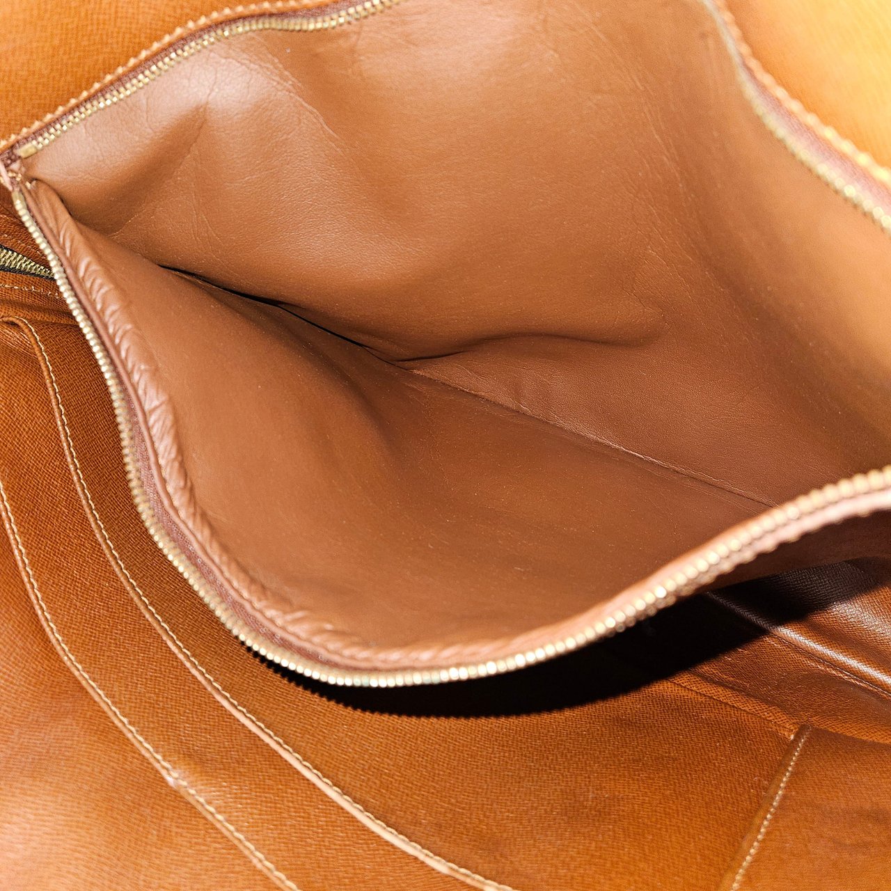 Louis Vuitton Louis Vuitton Canvas Monogram Porte Documents Handbag Bruin