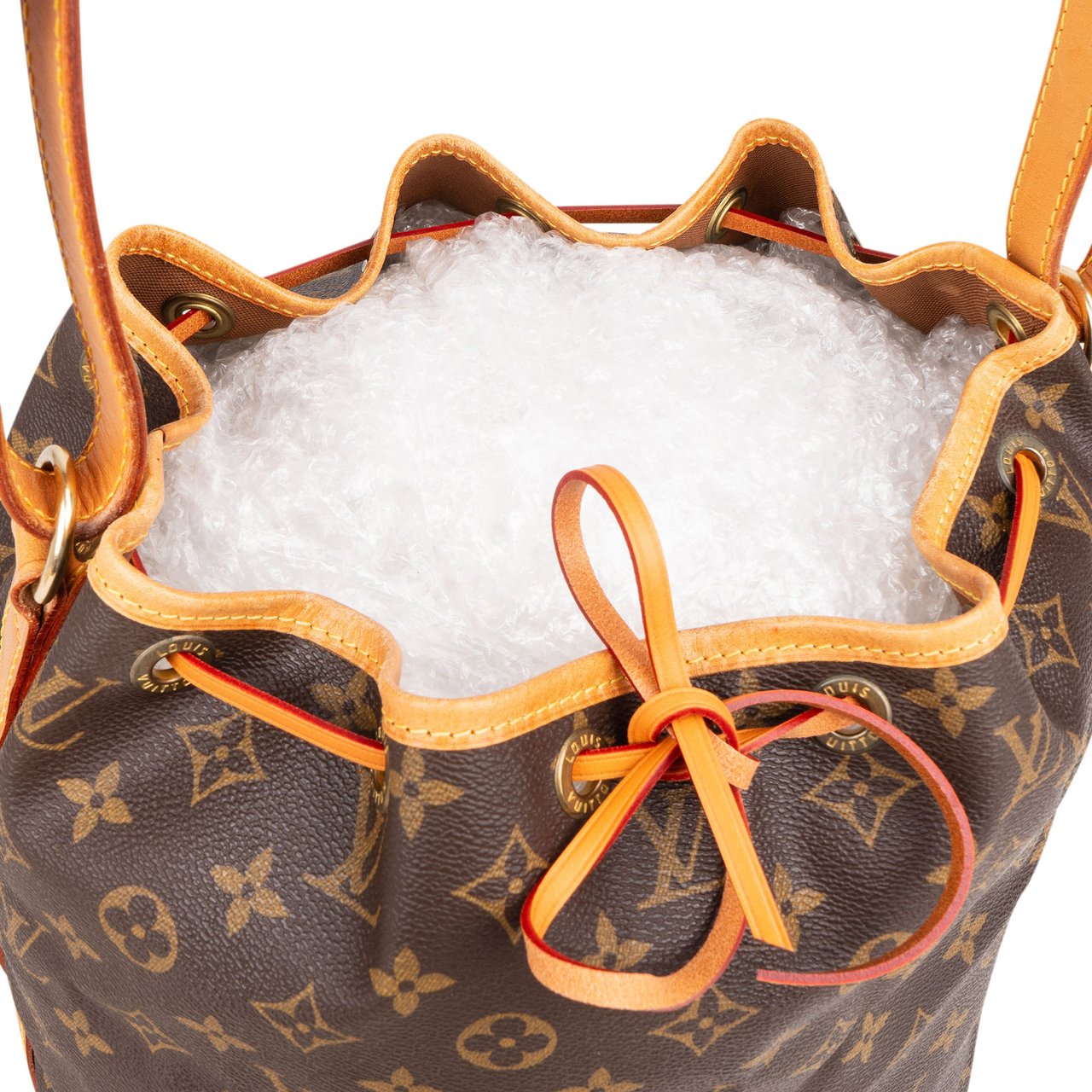 Louis Vuitton Louis Vuitton Canvas Monogram Sac Noe Petit Shoulder Bag Bruin