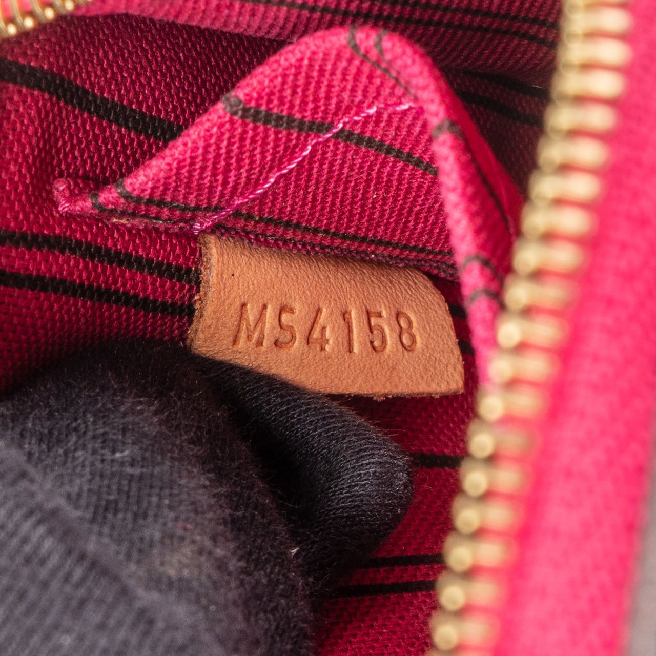 Louis Vuitton Louis Vuitton Canvas Monogram Nevefull Pochette Accessoire Clutch Bruin