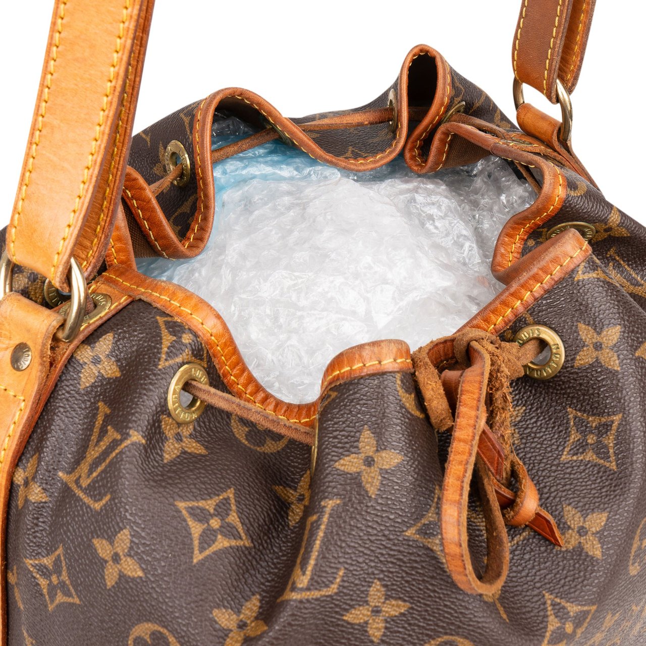 Louis Vuitton Louis Vuitton Canvas Monogram Sac Noe Grande Shoulder Bag Bruin
