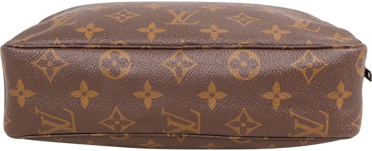 Louis Vuitton Louis Vuitton Canvas Monogram Trousse Toilette 23 Clutch Bruin