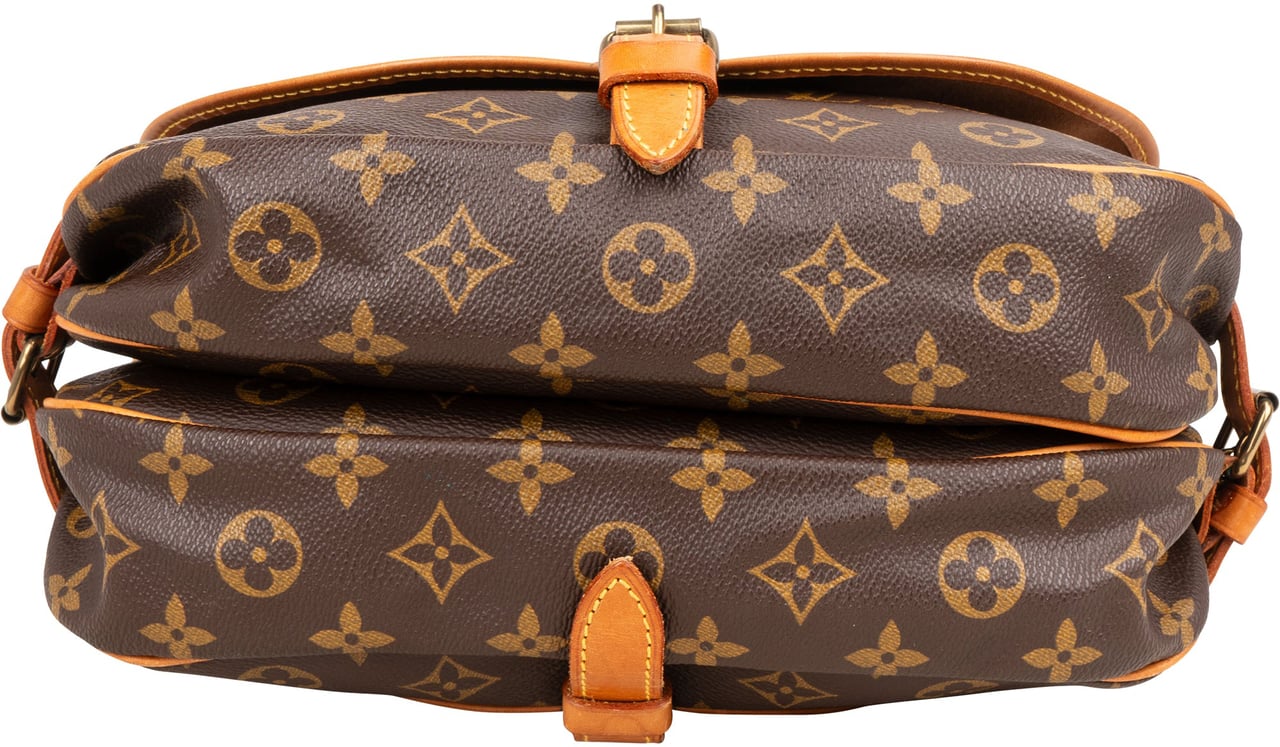 Louis Vuitton Louis Vuitton Canvas Monogram Saumur 30 Crossbody Bag Bruin