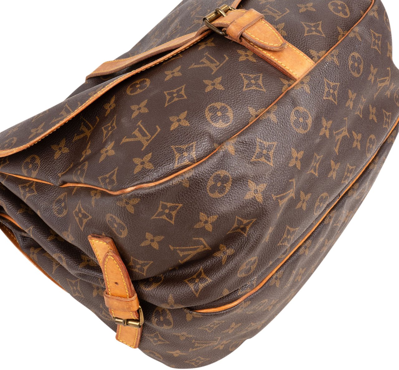 Louis Vuitton Louis Vuitton Canvas Monogram Saumur 35 Crossbody Bag Bruin