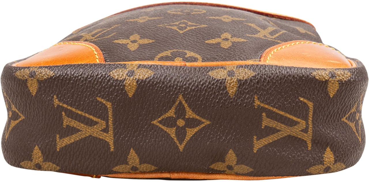 Louis Vuitton Louis Vuitton Canvas Monogram Danube Crossbody Bag Bruin
