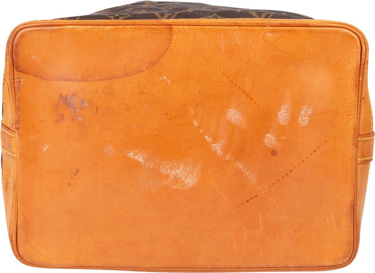 Louis Vuitton Louis Vuitton Canvas Monogram Sac Noe Grande Shoulder Bag Bruin