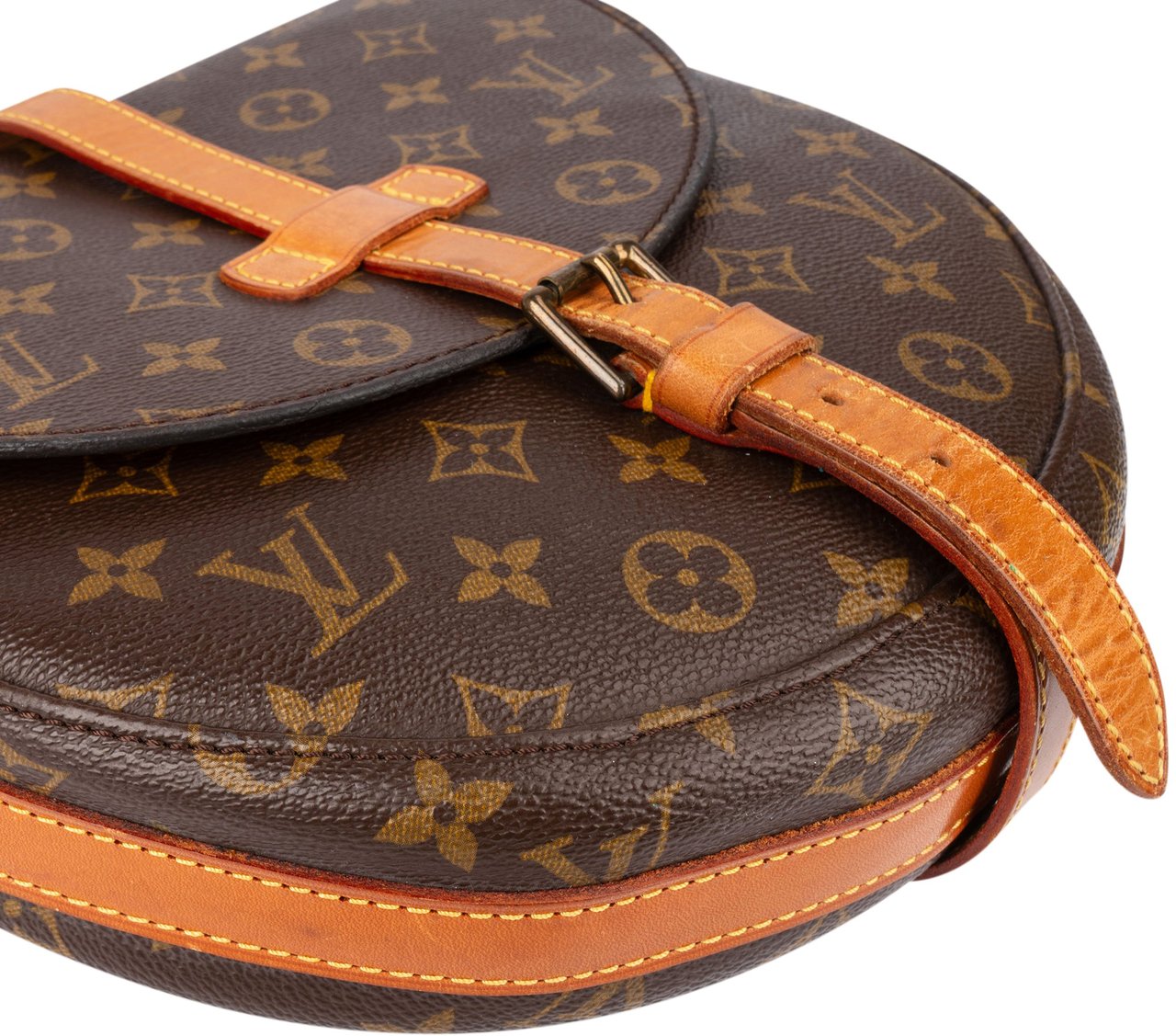 Louis Vuitton Louis Vuitton Canvas Monogram Chantilly GM Crossbody Bag Bruin