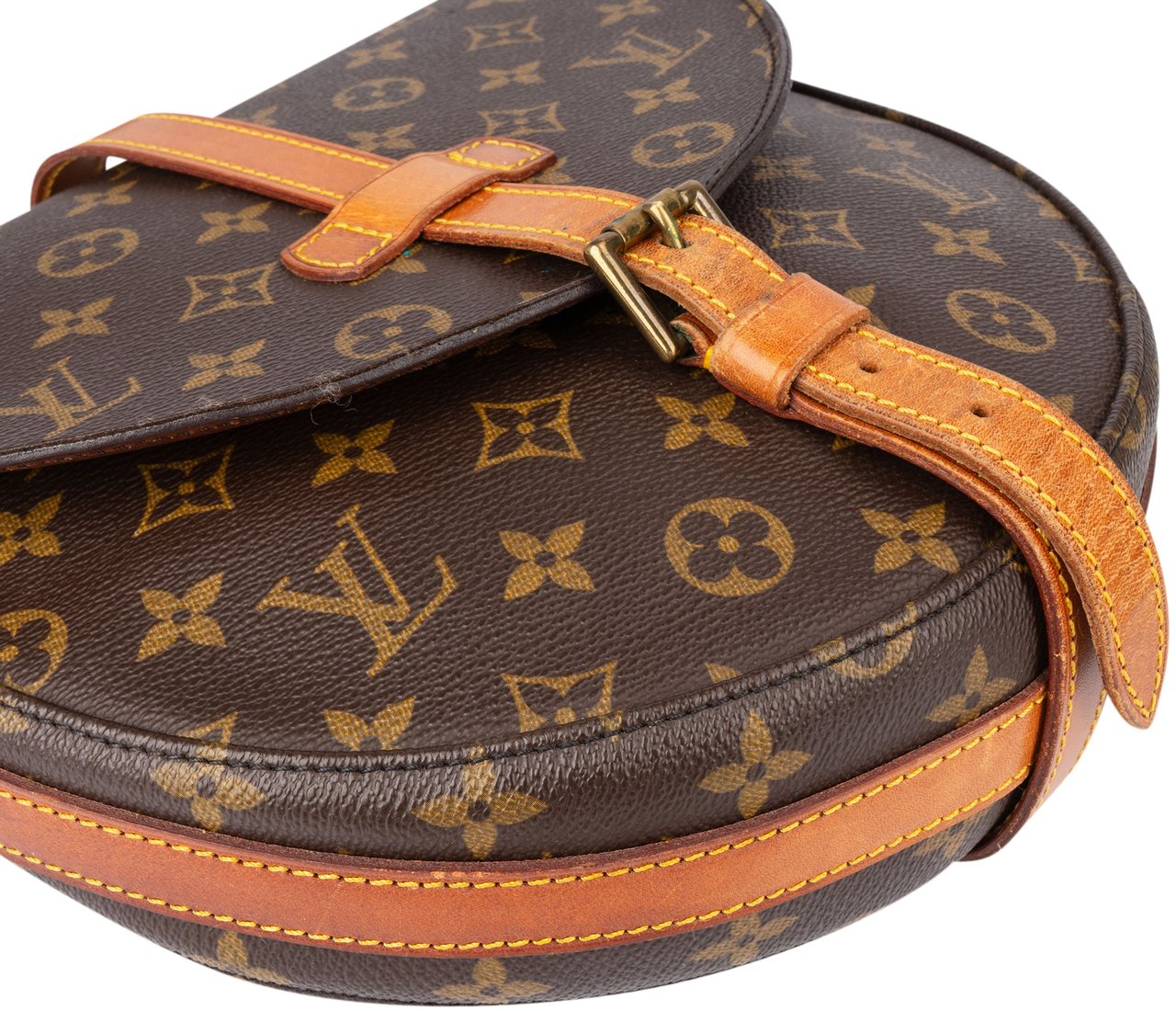 Louis Vuitton Louis Vuitton Canvas Monogram Chantilly GM Crossbody Bag Bruin