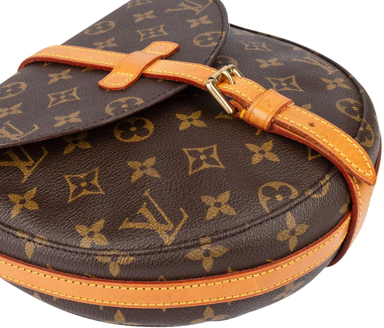 Louis Vuitton Louis Vuitton Canvas Monogram Chantilly MM Crossbody Bag Bruin