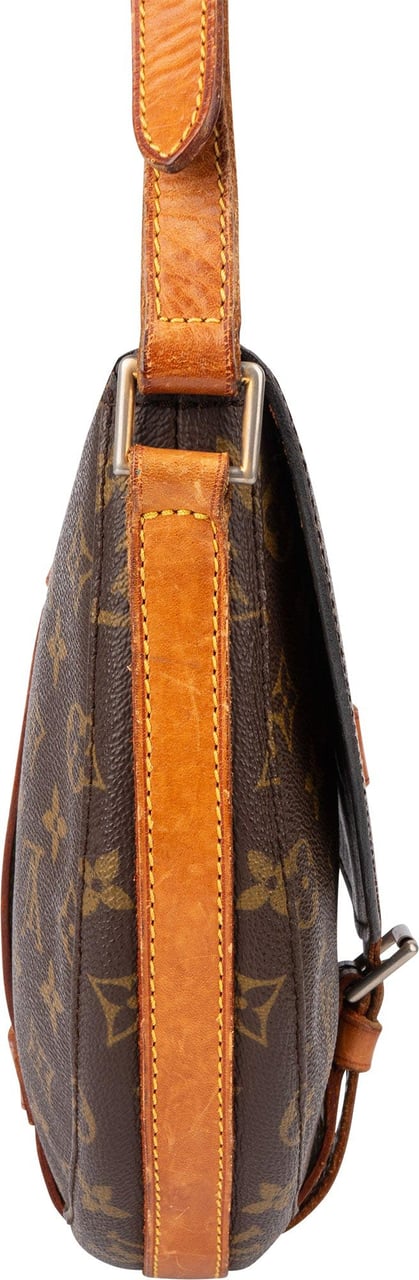Louis Vuitton Louis Vuitton Canvas Monogram Chantilly GM Crossbody Bag Bruin