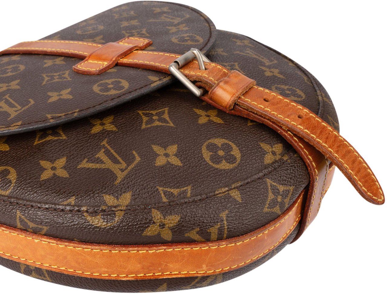 Louis Vuitton Louis Vuitton Canvas Monogram Chantilly GM Crossbody Bag Bruin