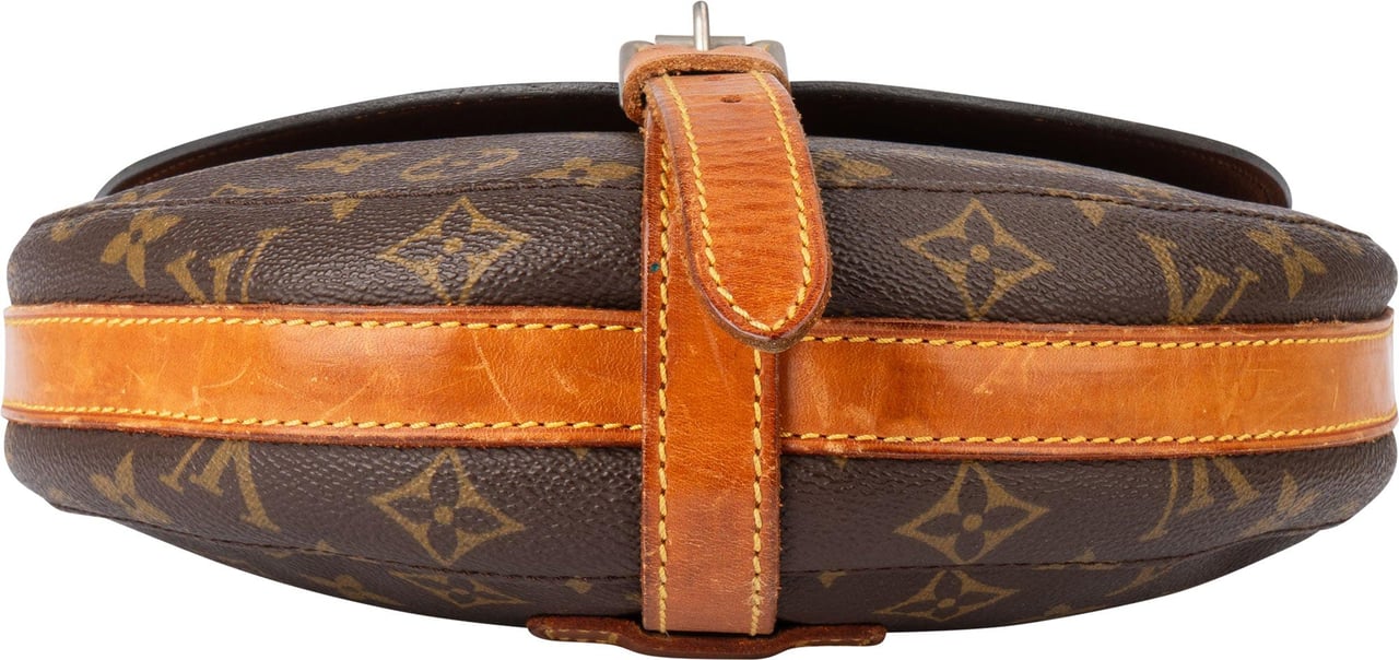 Louis Vuitton Louis Vuitton Canvas Monogram Chantilly GM Crossbody Bag Bruin
