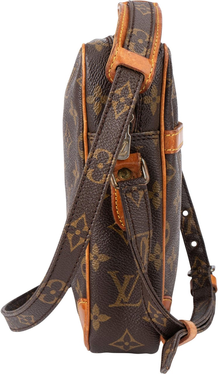 Louis Vuitton Louis Vuitton Canvas Monogram Danube Crossbody Bag Bruin