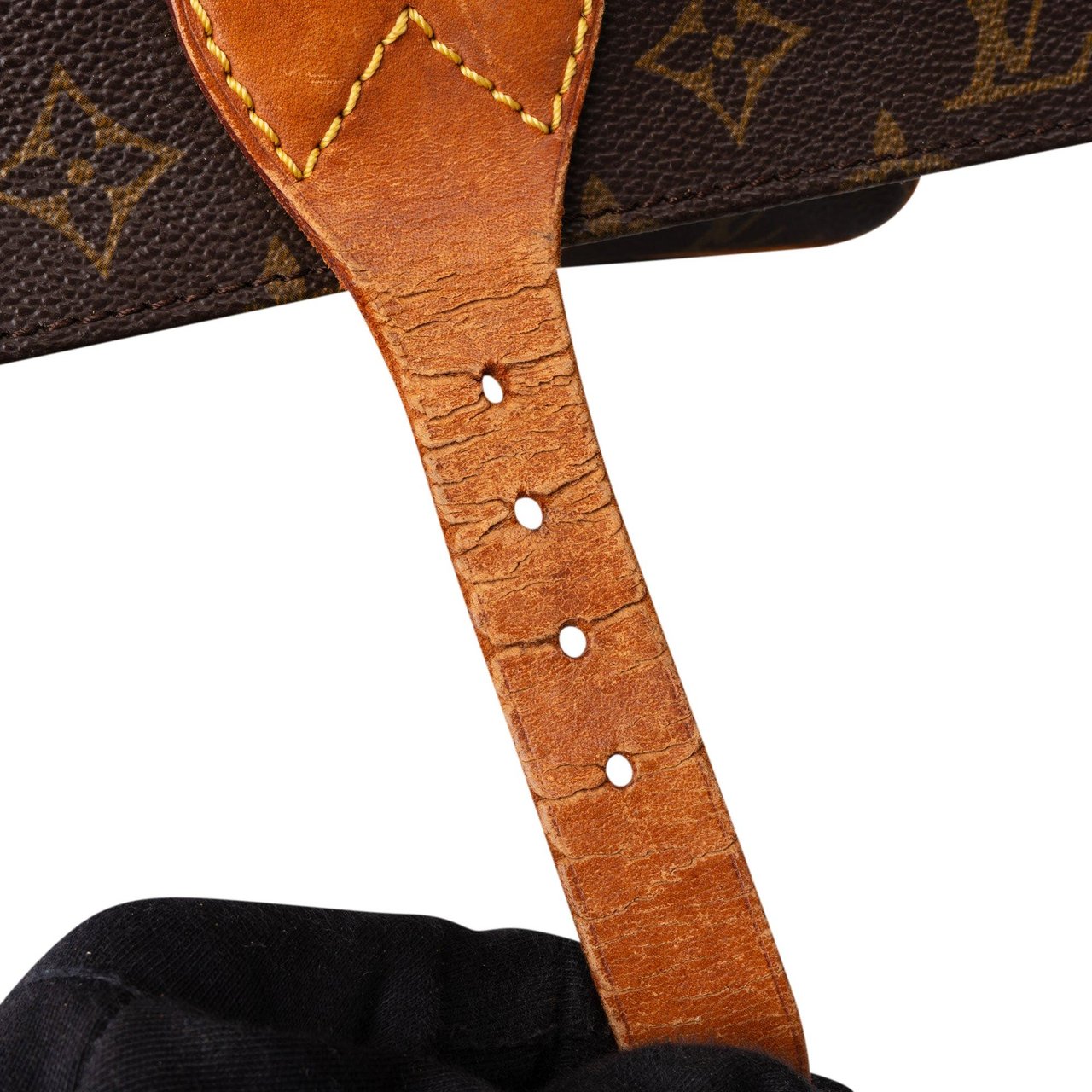 Louis Vuitton Louis Vuitton Canvas Monogram Cartouchiere MM Crossbody Bag Bruin