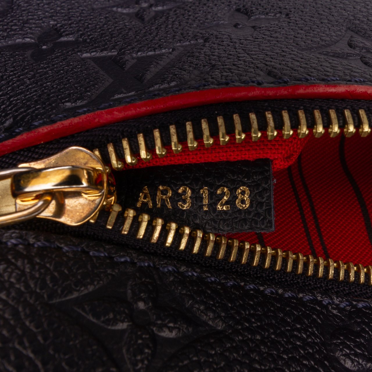 Louis Vuitton Monogram Empreinte Pochette Metis Blauw