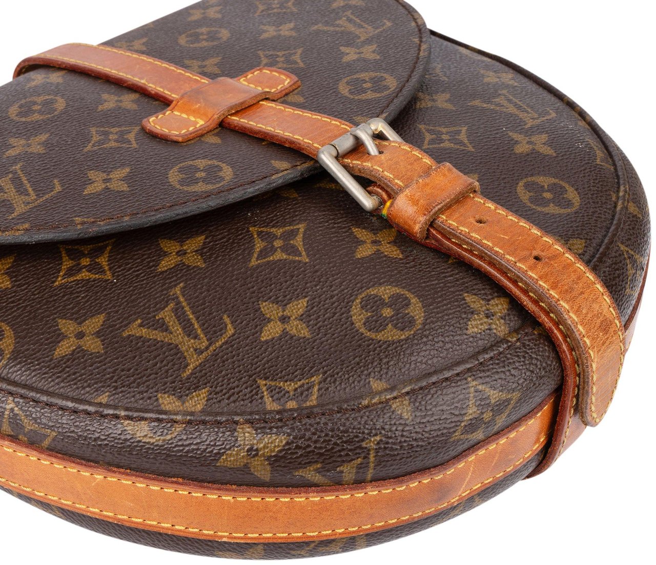 Louis Vuitton Louis vuitton Canvas Monogram Chantilly GM Crossbody Bag Bruin