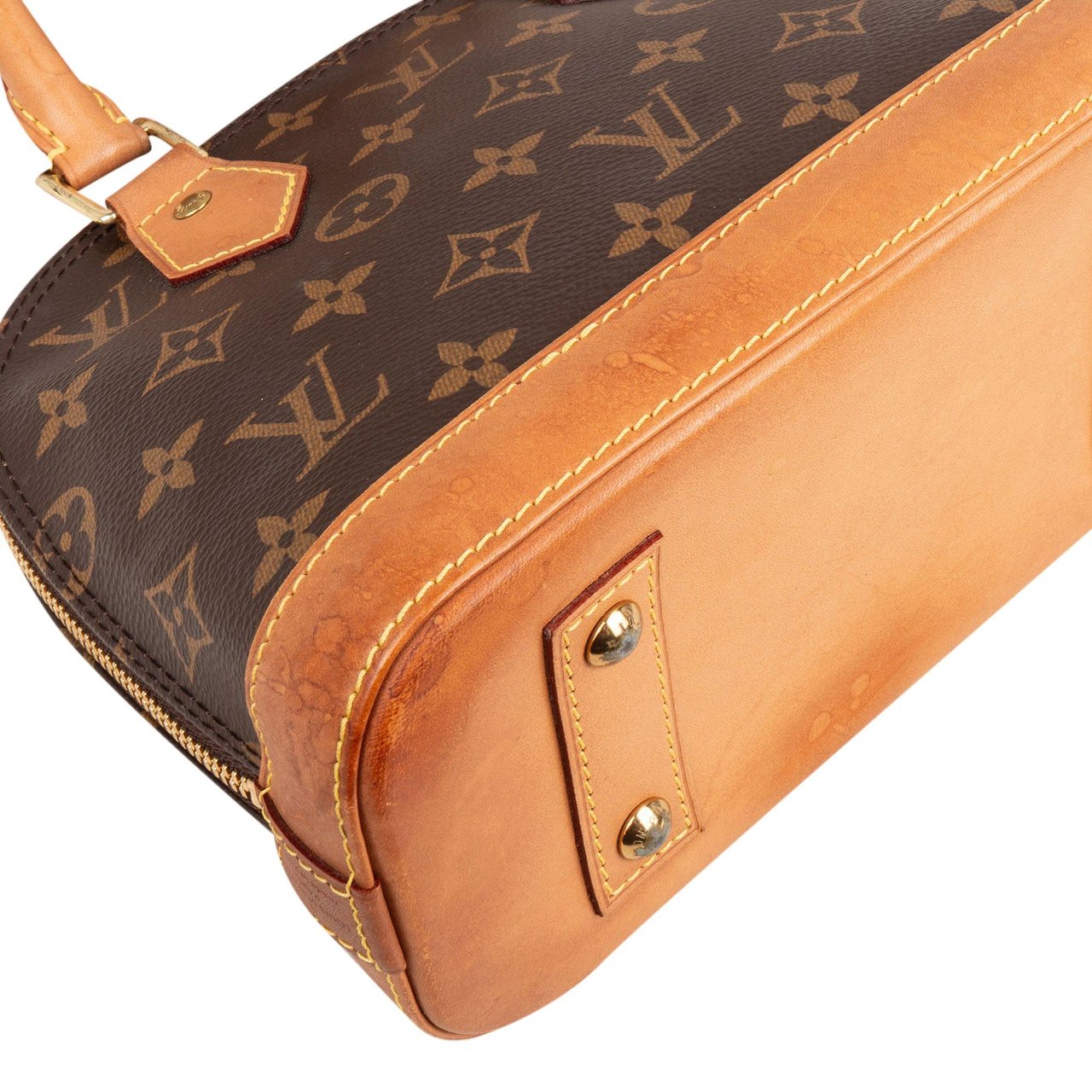 Louis Vuitton Louis Vuitton Canvas Monogram Alma BB Handbag Bruin