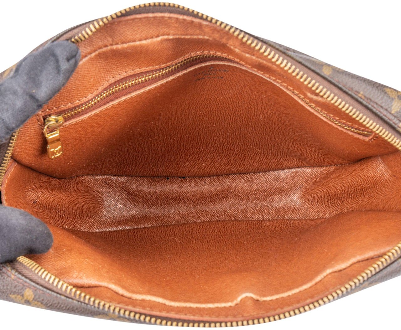 Louis Vuitton Louis Vuitton Canvas Monogram Jeune Fille GM Crossbody Bag Bruin