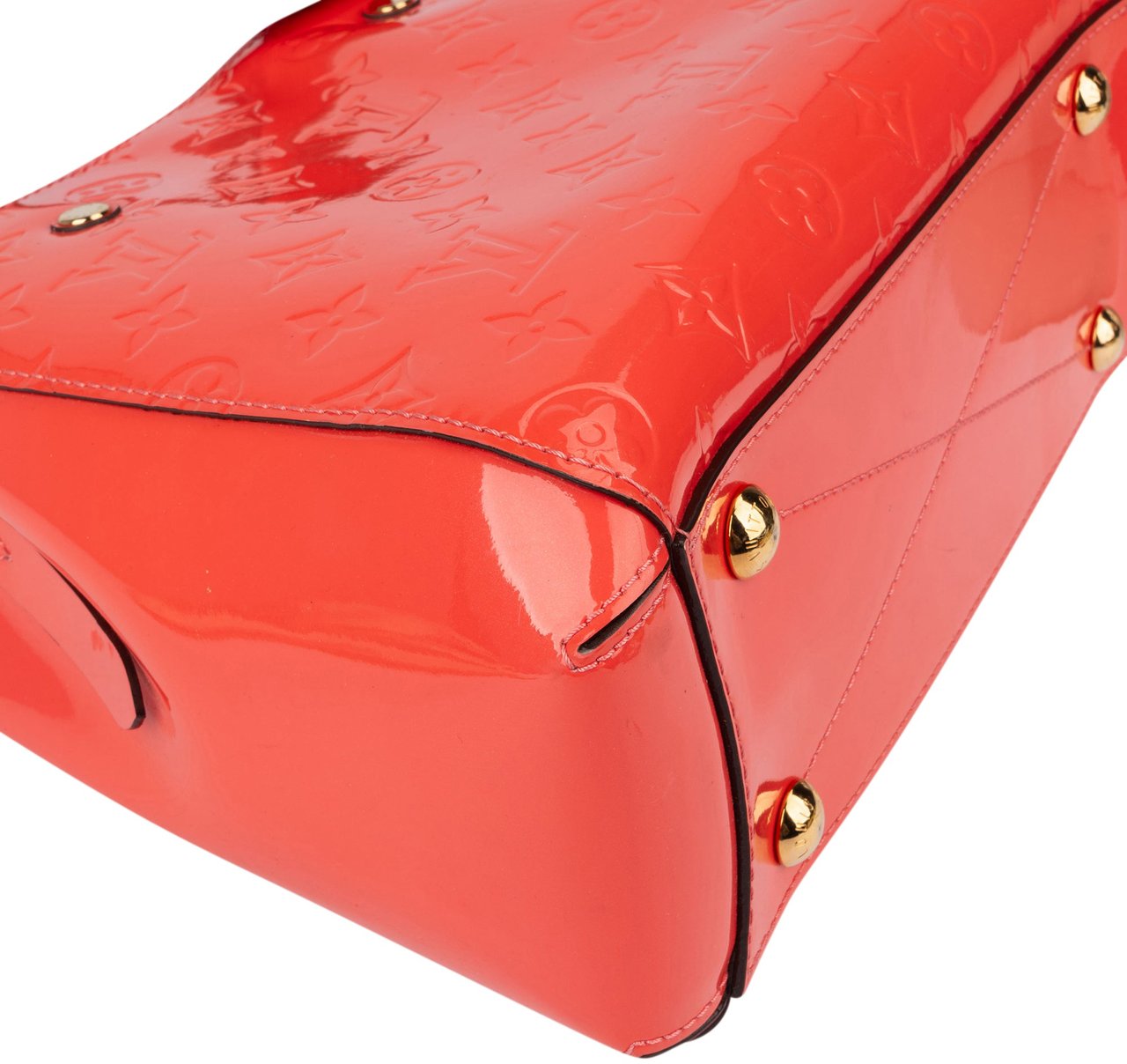 Louis Vuitton Poppy Vernis Monogram Montaigne BB Handbag Roze