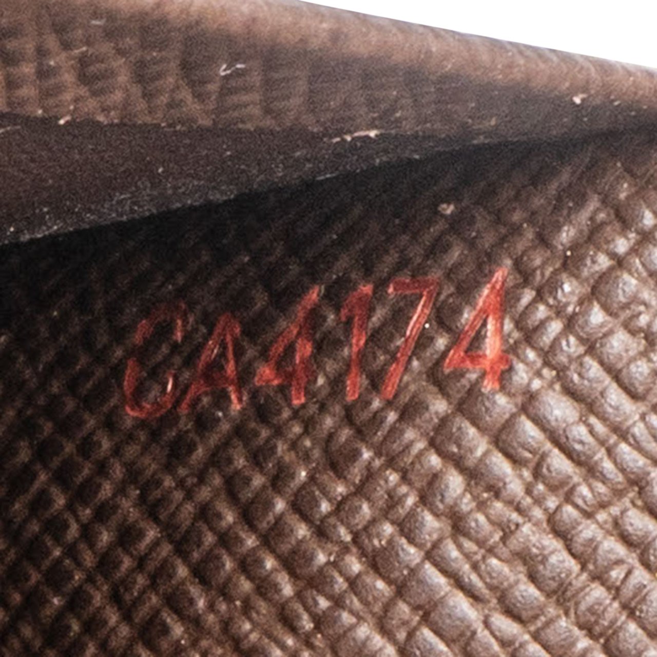 Louis Vuitton Louis Vuitton Damier Ebene Monogram Passport Couverture Cover N60189 Bruin