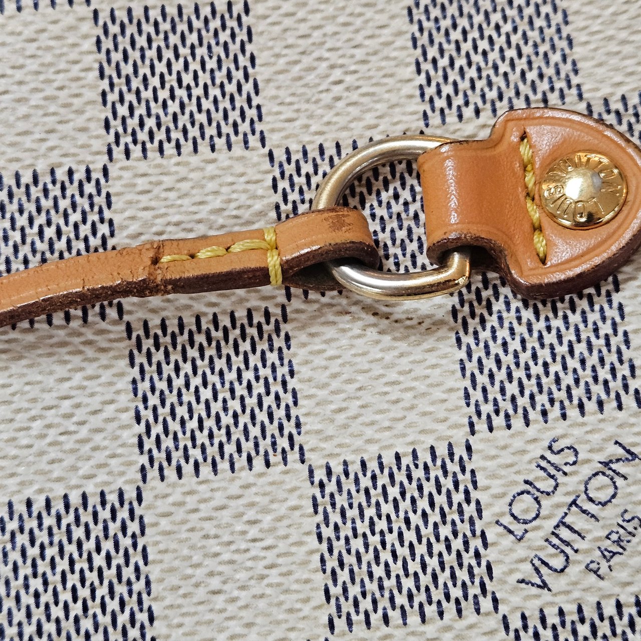 Louis Vuitton Louis Vuitton Damier Azur Monogram Neverfull MM Shopper Handbag Wit