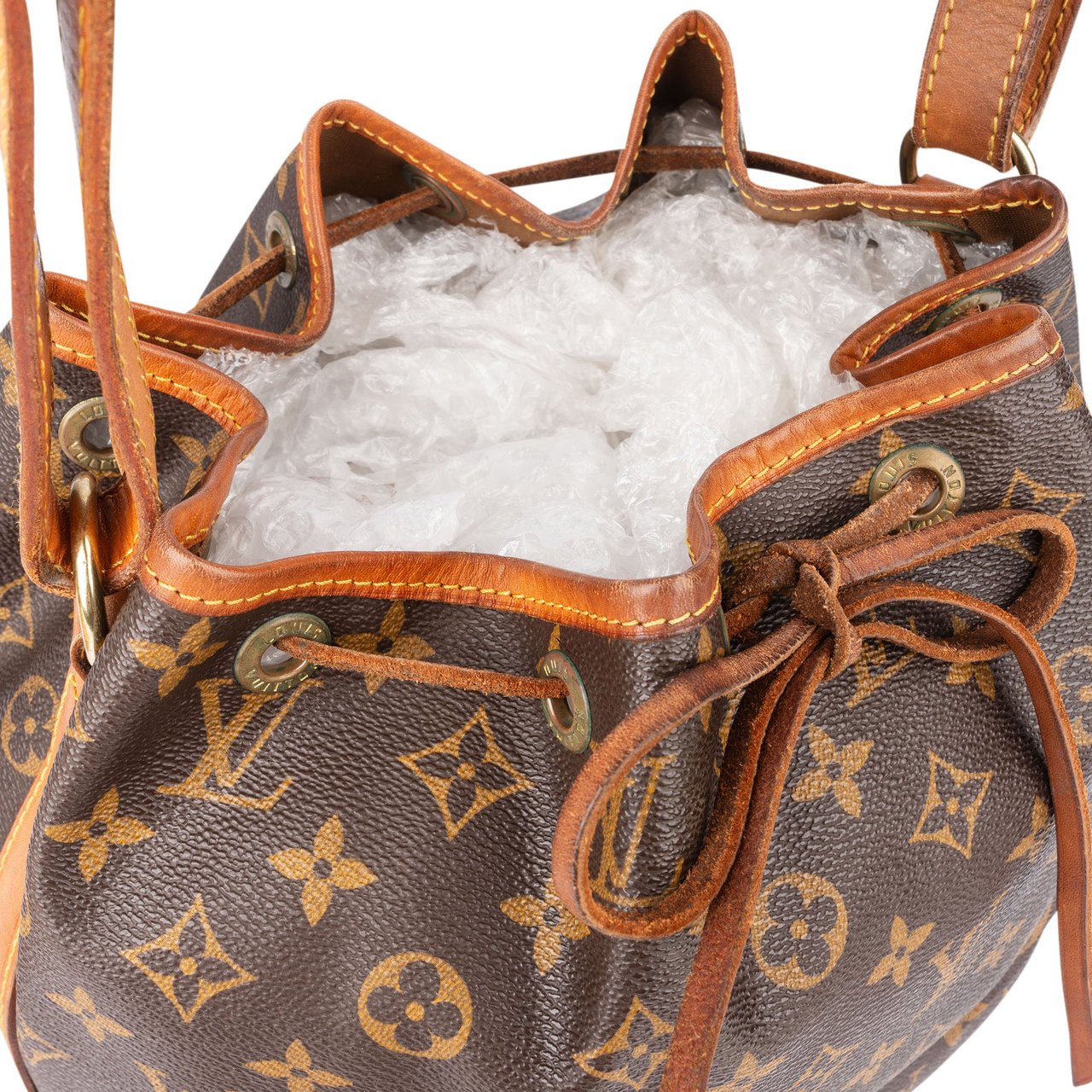Louis Vuitton Louis Vuitton Canvas Monogram Sac Noe Petit Shoulder Bag Bruin