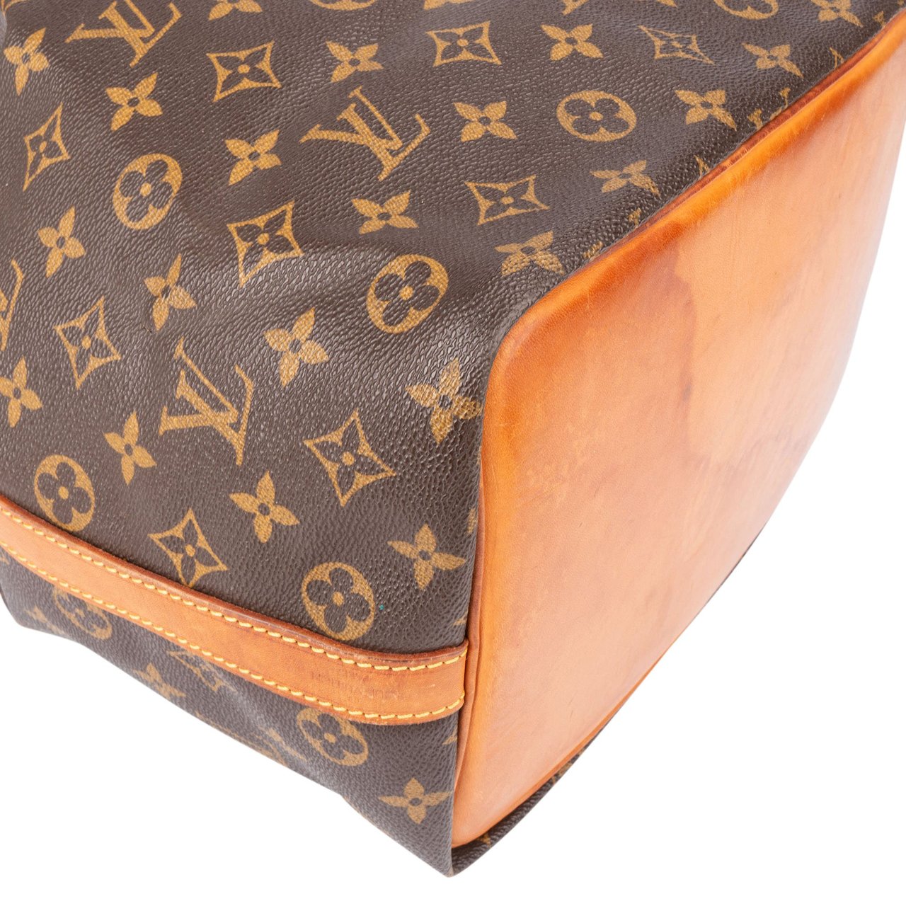 Louis Vuitton Louis Vuitton Canvas Monogram Sac Noe Petit Shoulder Bag Bruin