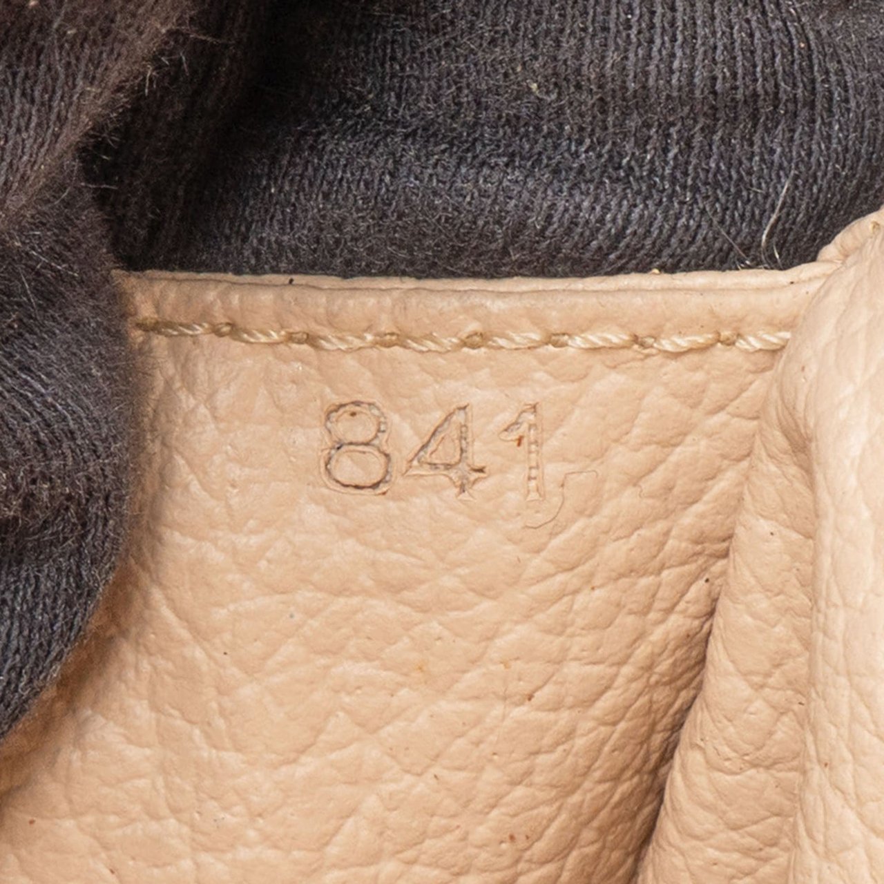 Louis Vuitton Louis Vuitton Canvas Monogram Trousse Toilette 28 Clutch Bruin