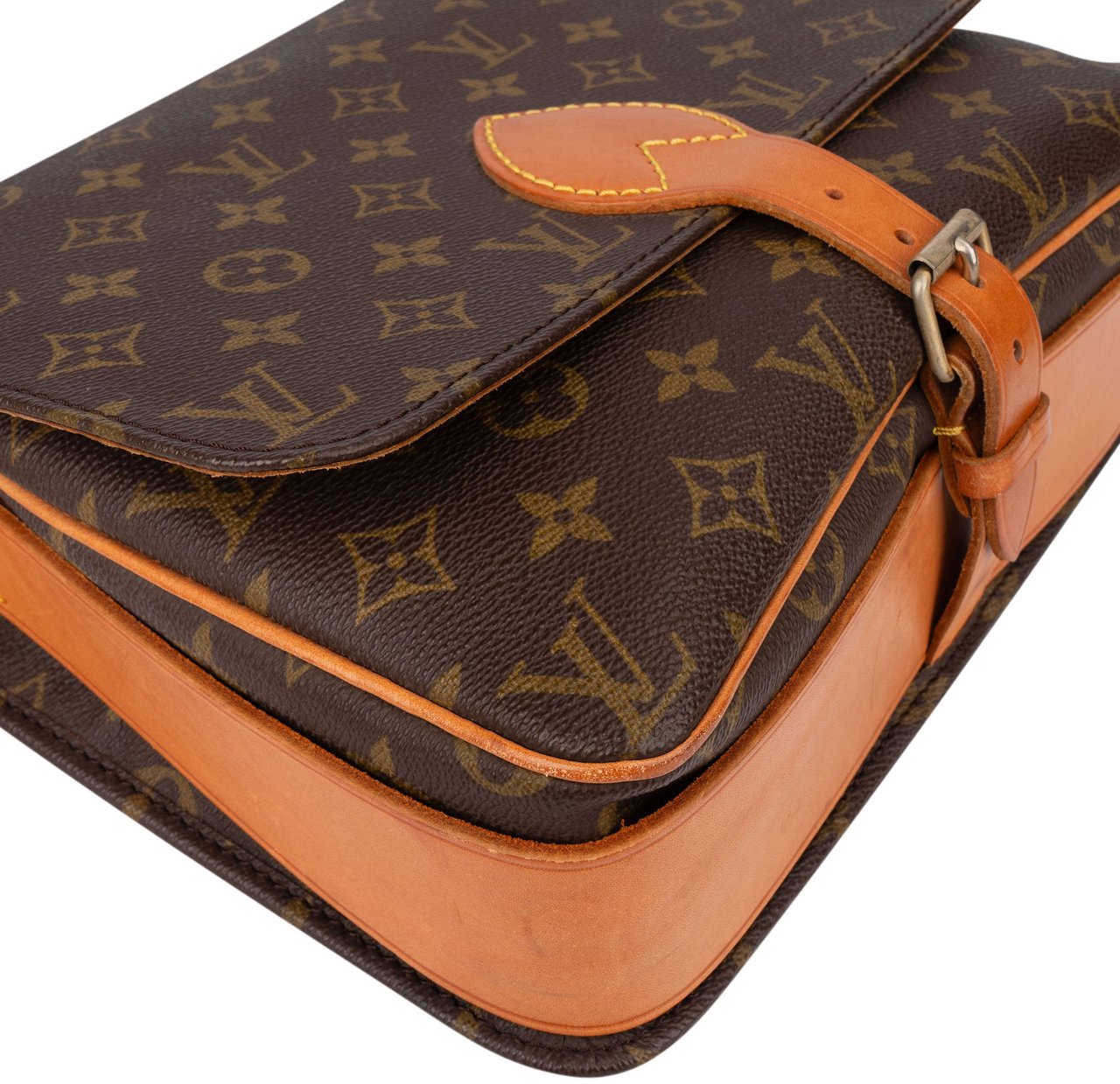 Louis Vuitton Louis Vuitton Canvas Monogram Cartouchiere GM Crossbody Bag Bruin