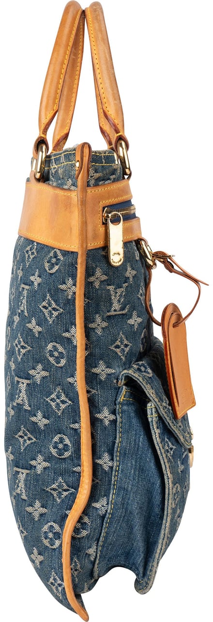 Louis Vuitton Louis Vuitton Denim Monogram Sac Plat Handbag Divers