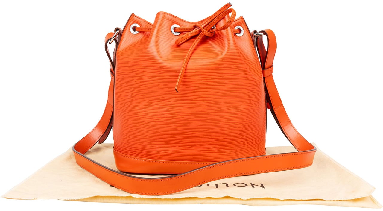 Louis Vuitton Louis Vuitton Orange Epi Leather Sac Noe BB Crossbody Bag Oranje