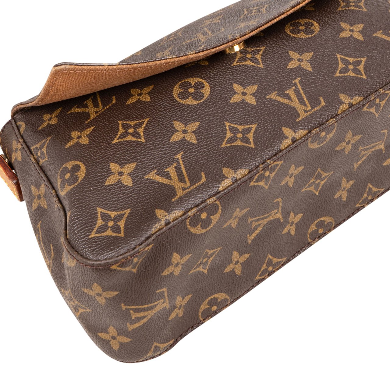 Louis Vuitton Louis Vuitton Canvas Monogram Looping PM Shoulder Bag Bruin
