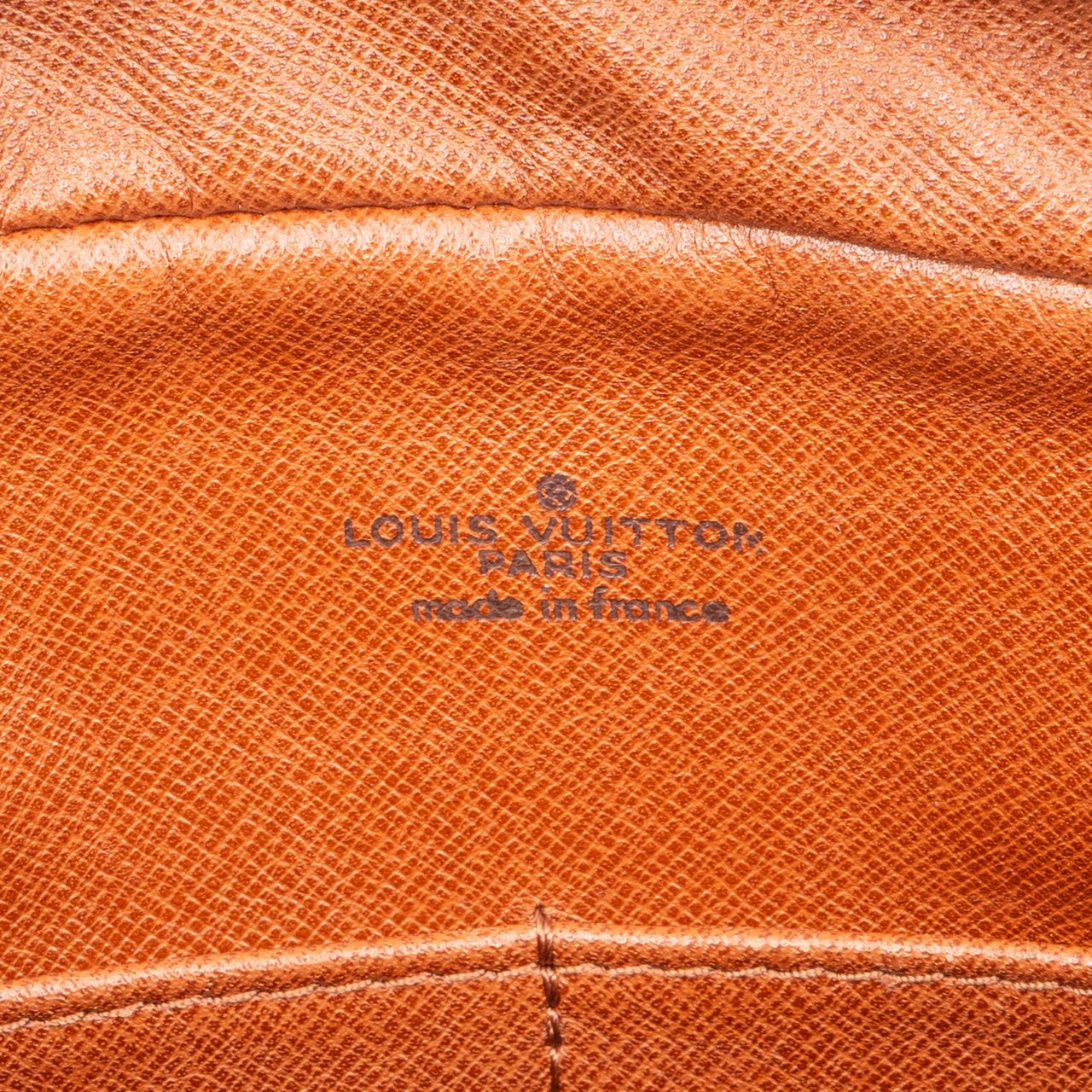 Louis Vuitton Louis Vuitton Canvas Monogram Compiegne 28 Clutch Bruin