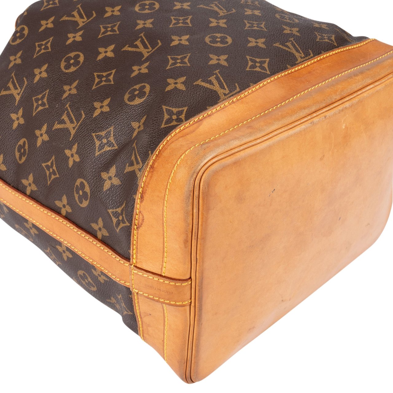 Louis Vuitton Louis Vuitton Canvas Monogram Sac Noe Grande Shoulder Bag Bruin