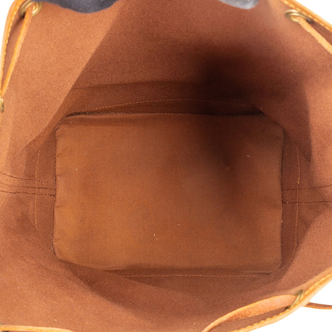 Louis Vuitton Louis Vuitton Canvas Monogram Sac Noe Grande Shoulder Bag Bruin