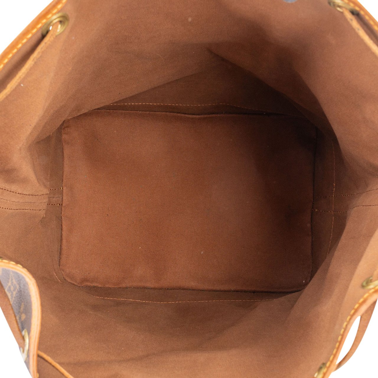 Louis Vuitton Louis Vuitton Canvas Monogram Sac Noe Grande Shoulder Bag Bruin