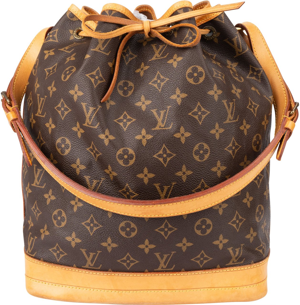 Louis Vuitton Louis Vuitton Canvas Monogram Sac Noe Grande Shoulder Bag Bruin