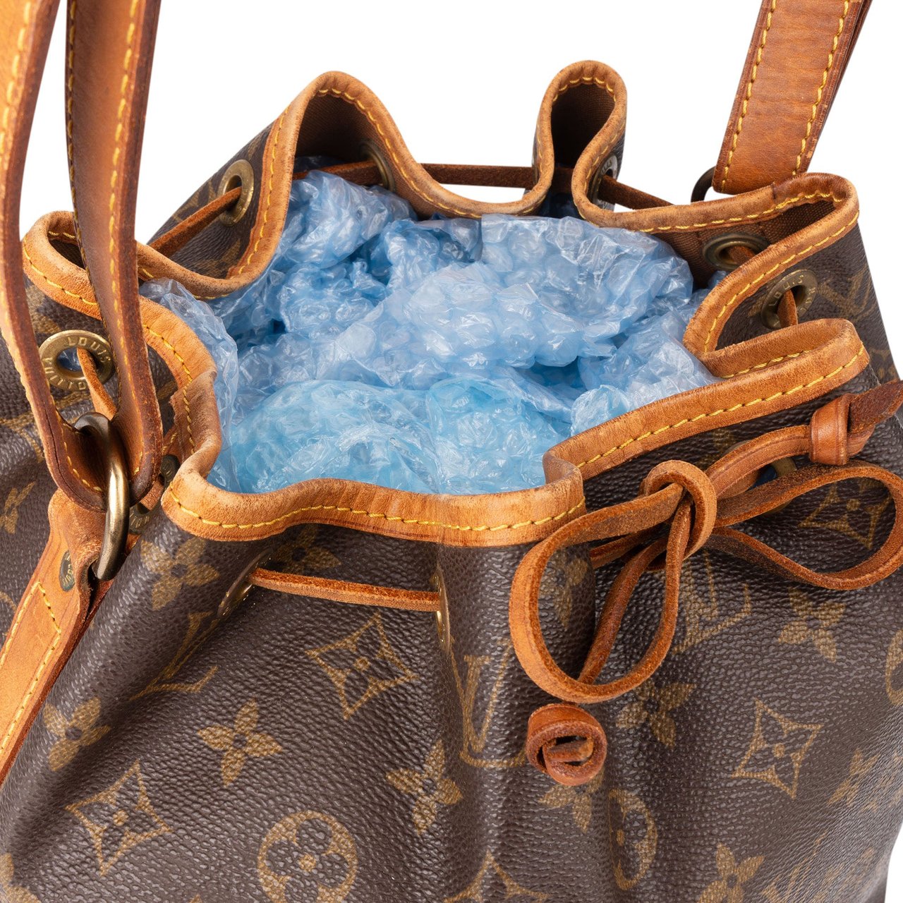 Louis Vuitton Louis Vuitton Canvas Monogram Sac Noe Petit Shoulder Bag Bruin