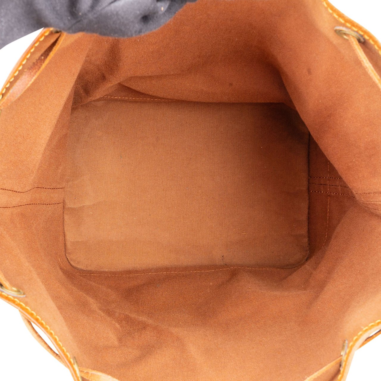 Louis Vuitton Louis Vuitton Canvas Monogram Sac Noe Grande Shoulder Bag Bruin