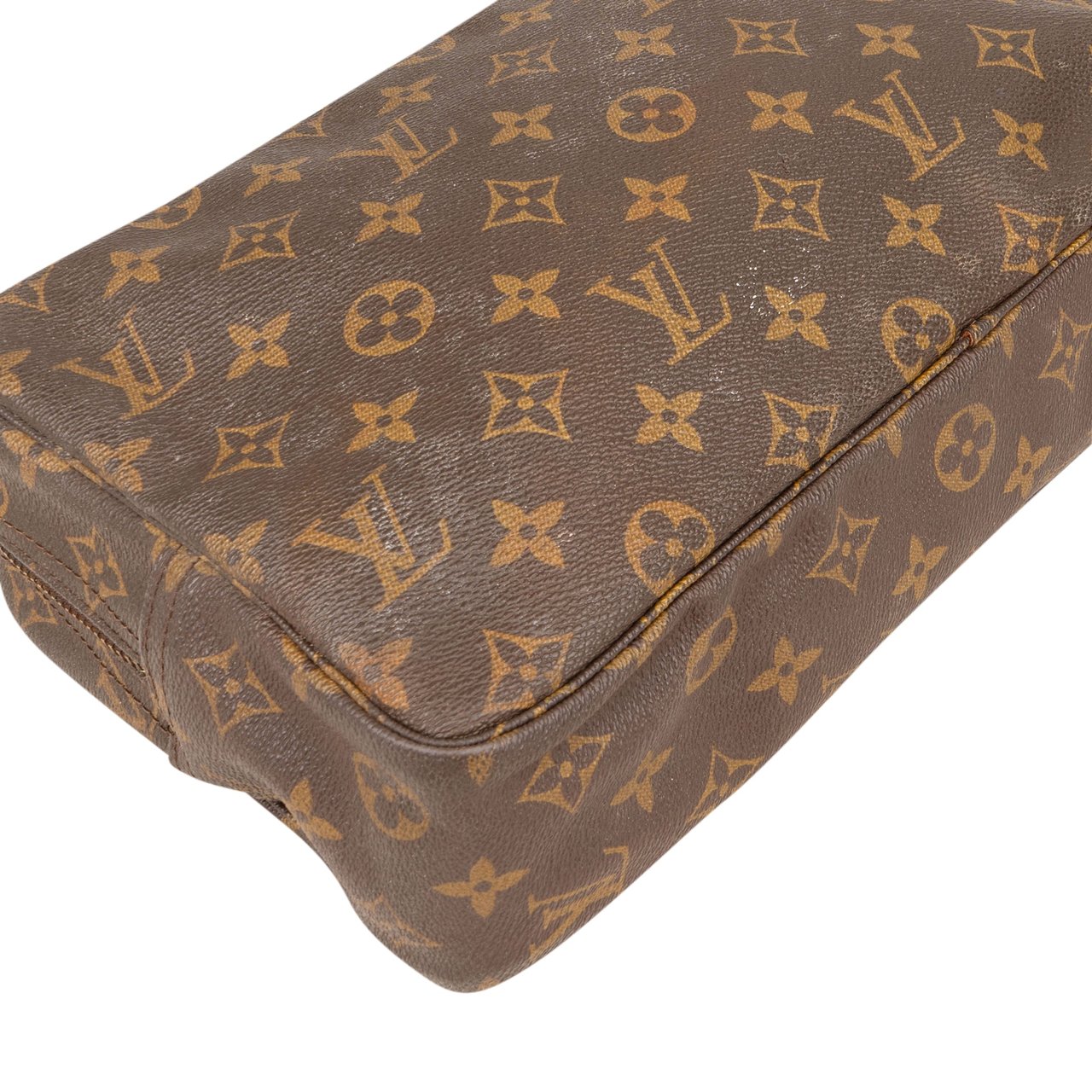 Louis Vuitton Louis Vuitton Canvas Monogram Trousse Toilette 28 Clutch Bruin