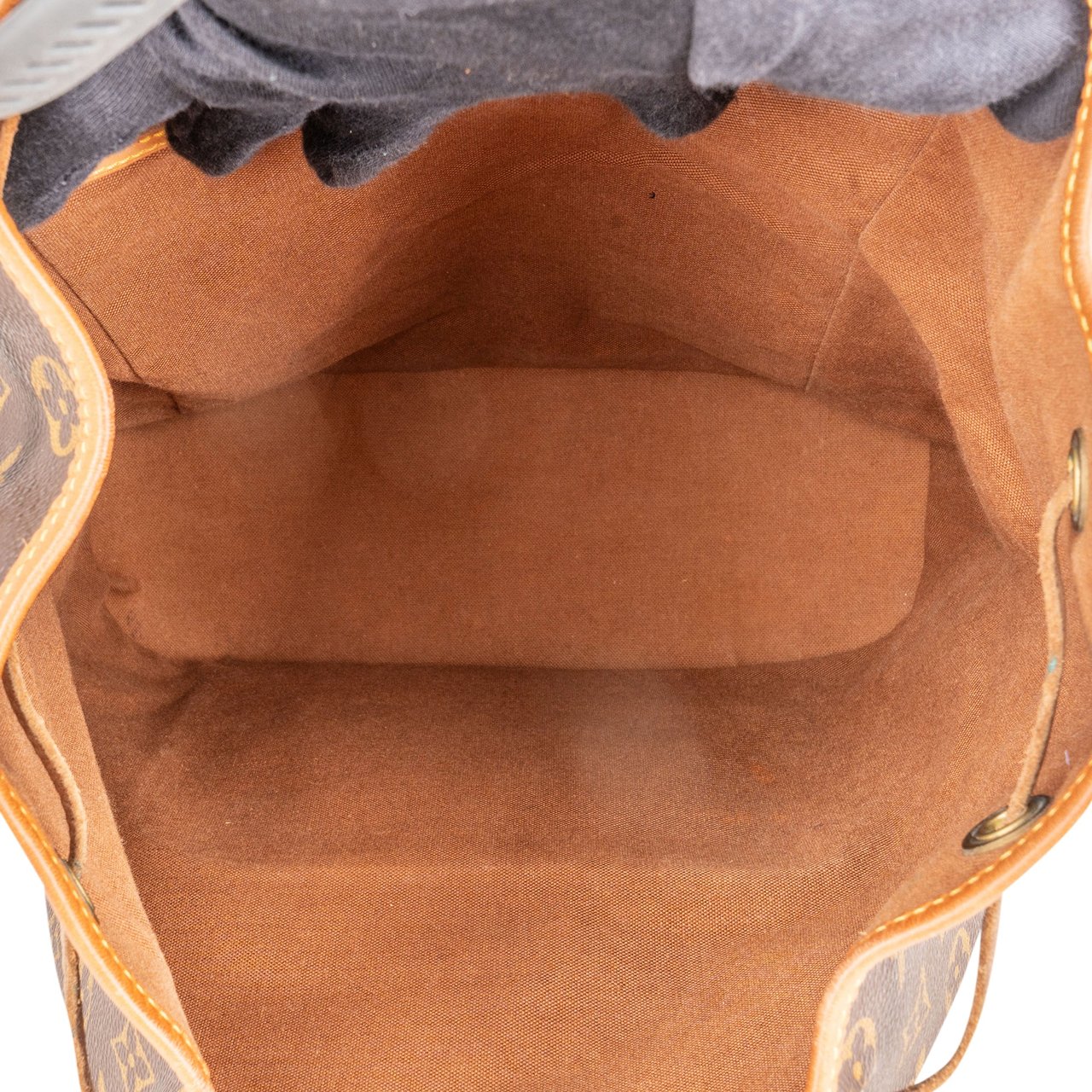 Louis Vuitton Louis Vuitton Canvas Monogram Montsouris GM Backpack Bruin