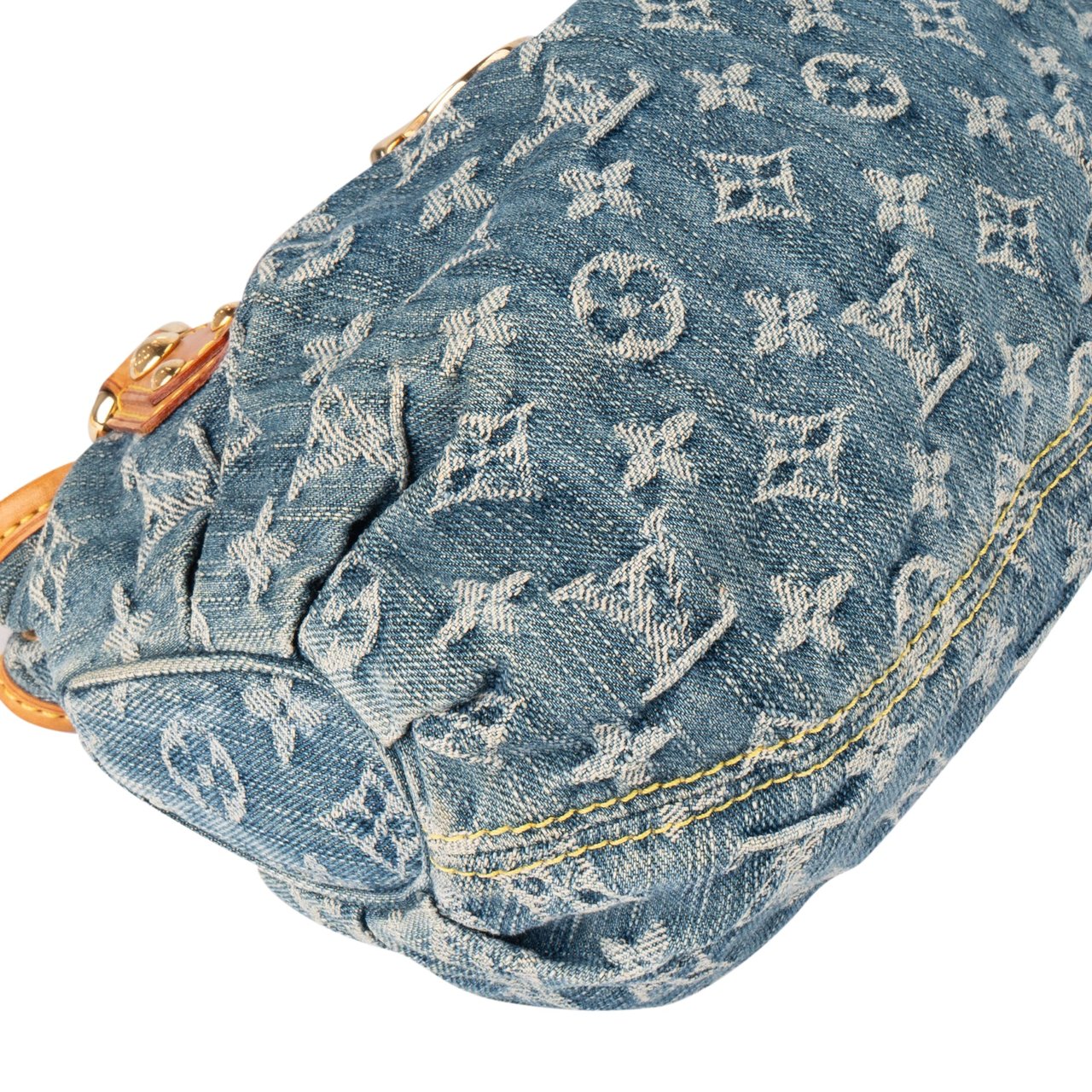 Louis Vuitton Louis Vuitton Denim Monogram Pleaty Handbag Blauw