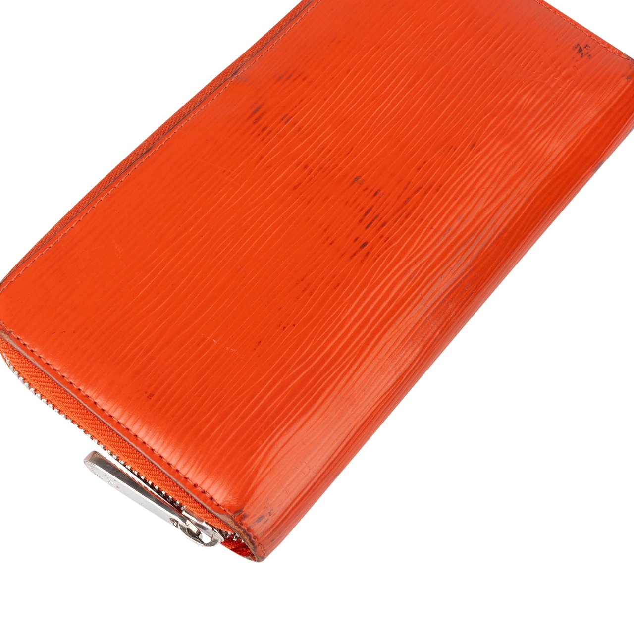 Louis Vuitton Louis Vuitton Orange Epi Leather Zippy Wallet Oranje