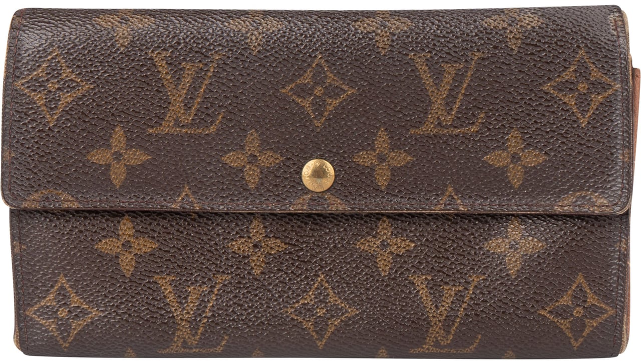 Louis Vuitton Louis Vuitton Canvas Monogram Sarah Wallet Bruin