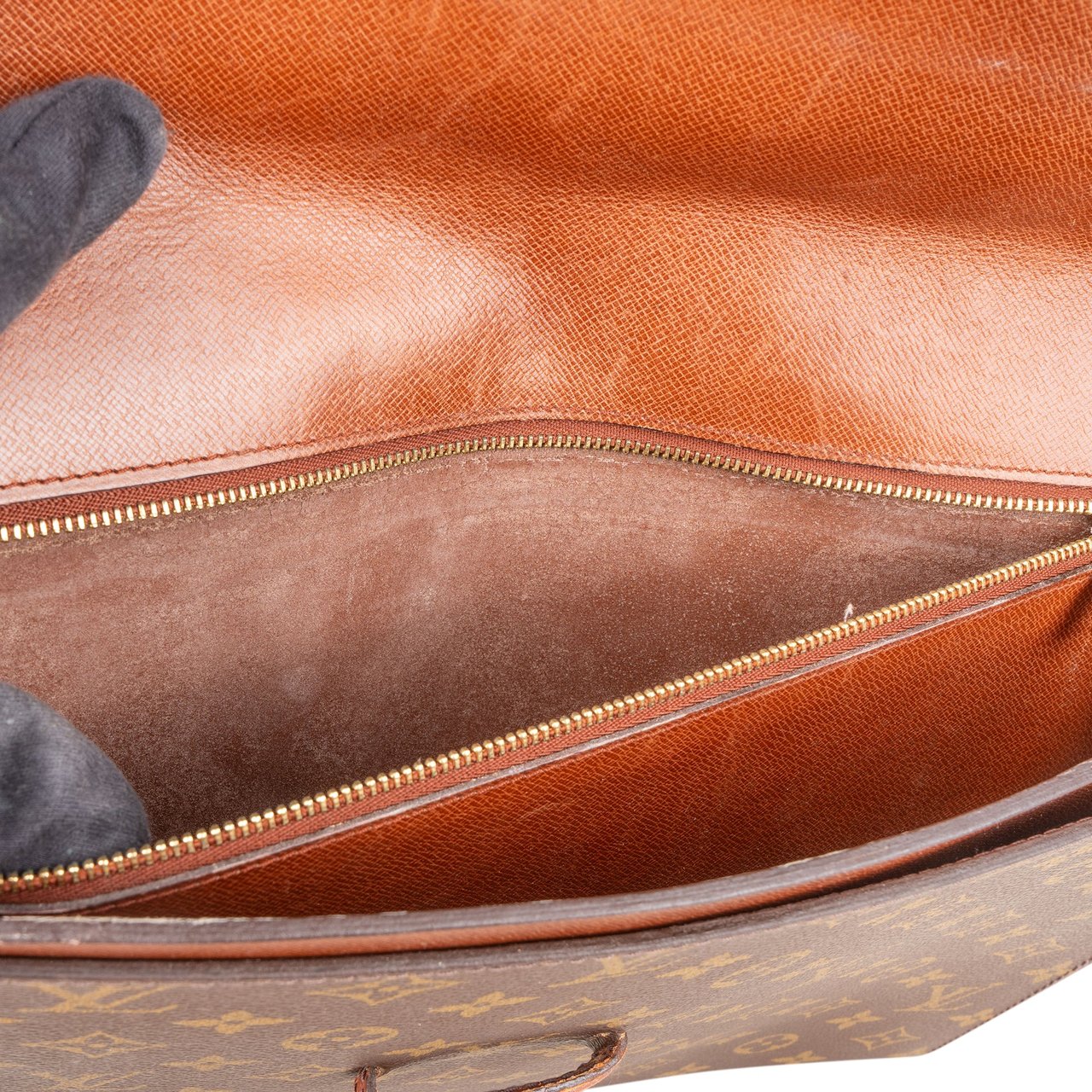 Louis Vuitton Louis Vuitton Canvas Monogram Porte Ministre Clutch Bruin