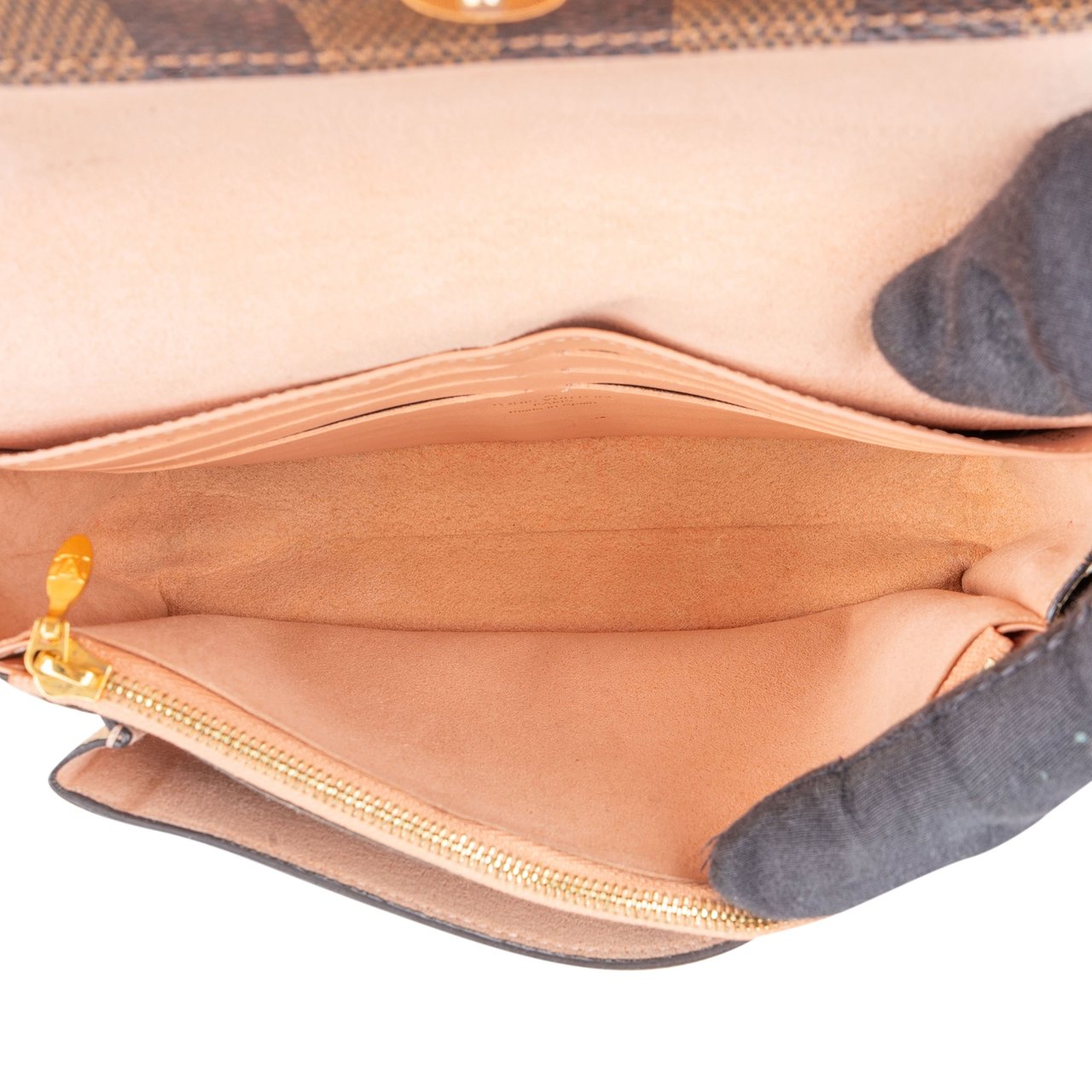 Louis Vuitton Louis Vuitton Damier Ebene Monogram Vavin Chain Crossbody Bag Bruin