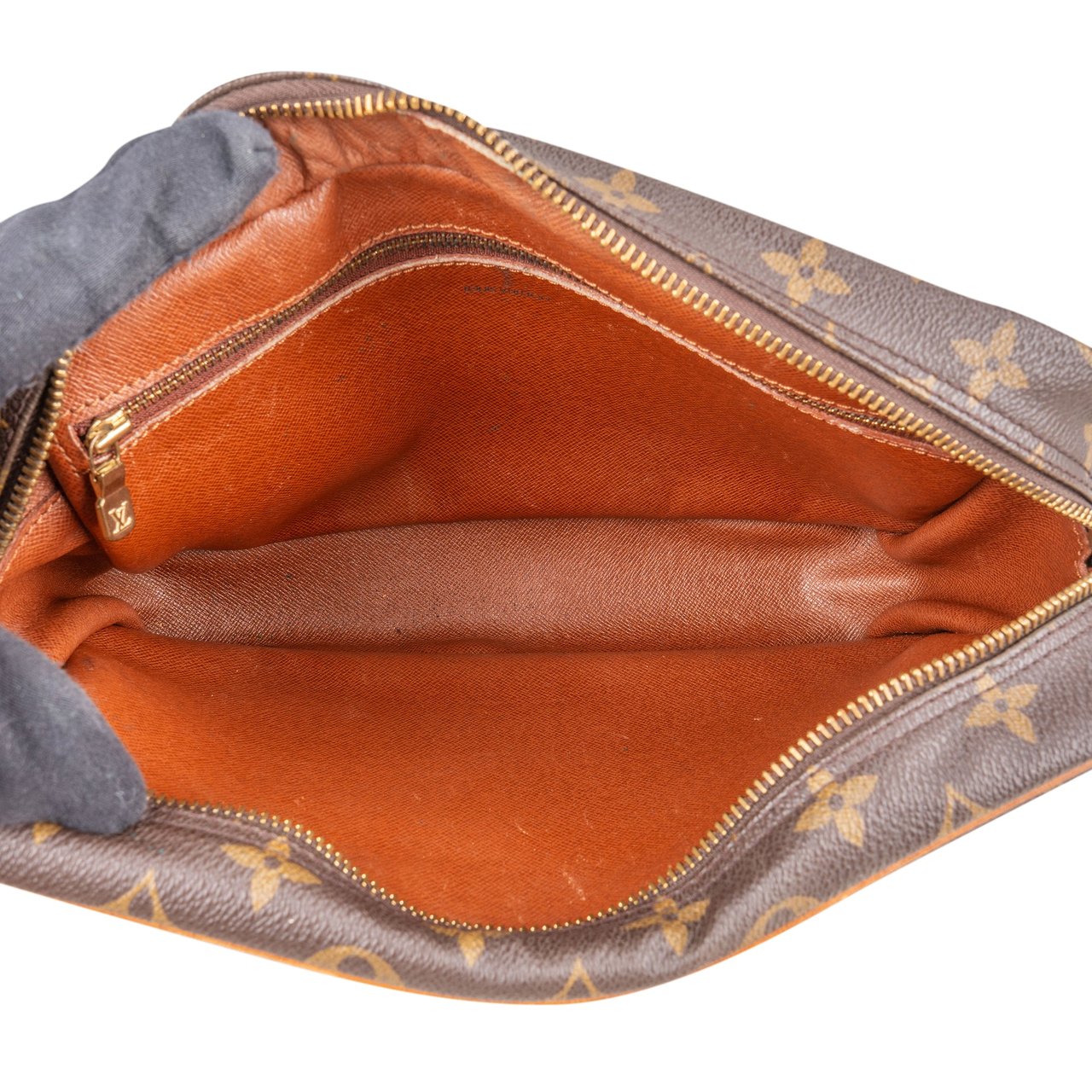 Louis Vuitton Louis Vuitton Canvas Monogram Trocadero 27 Crossbody Bag Bruin