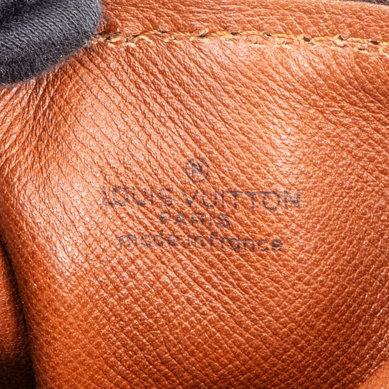 Louis Vuitton Louis Vuitton Canvas Monogram Papillon Handbag Bruin