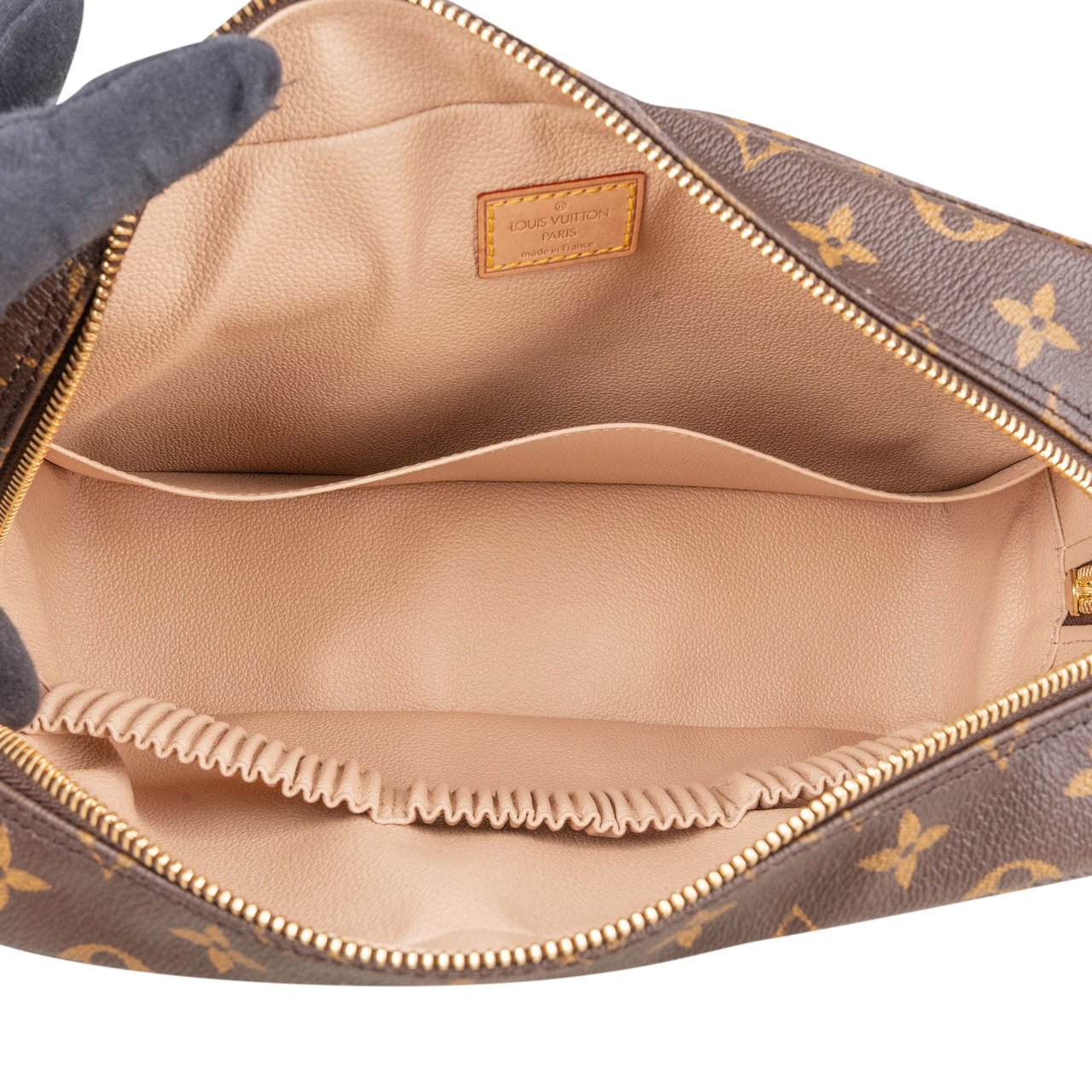 Louis Vuitton Louis Vuitton Canvas Monogram Trousse Toilette 28 Clutch Bruin